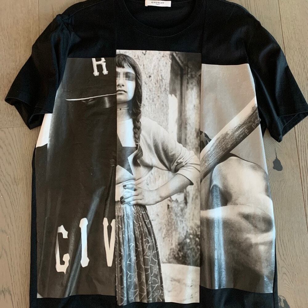 Givenchy Women's Oversized T-Shirt Black & White Size S